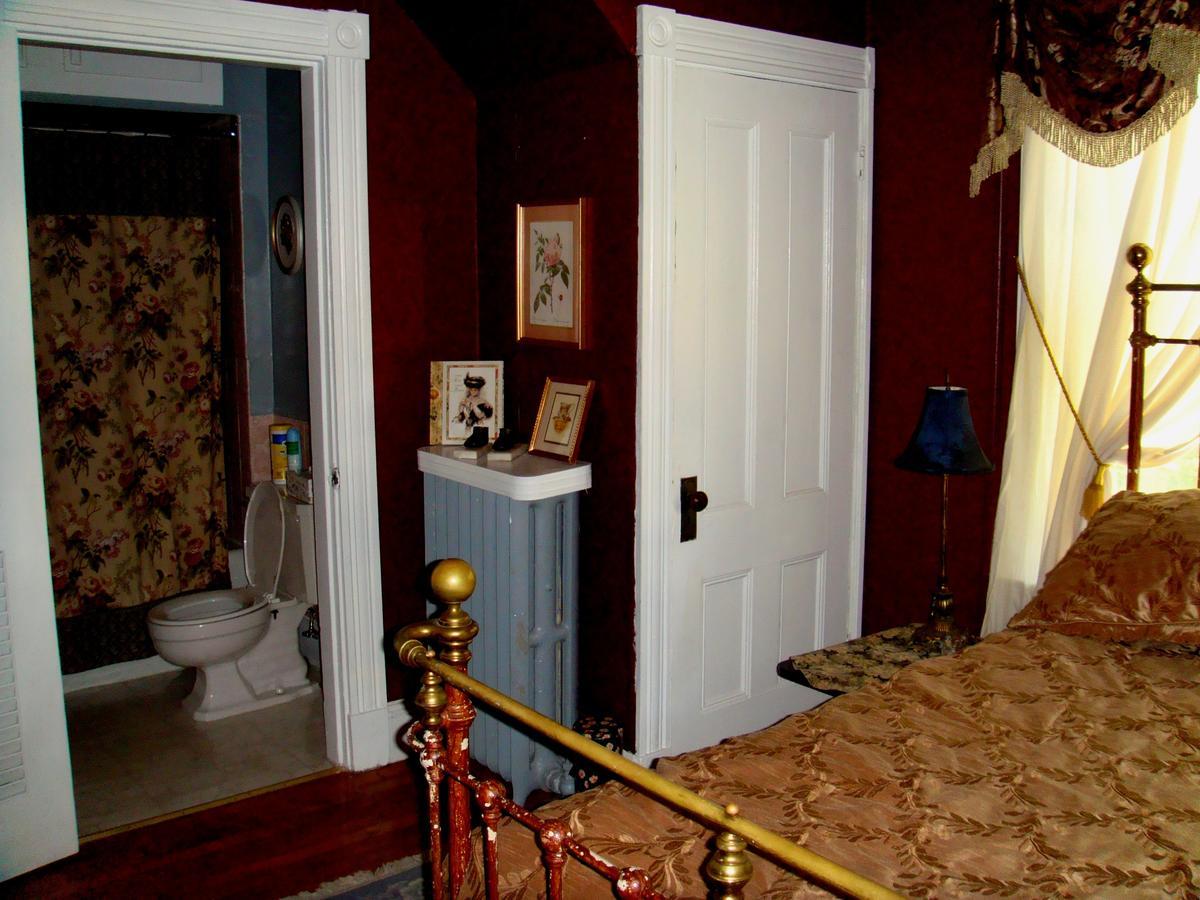 Parks Edge Inn Millinocket Exteriör bild