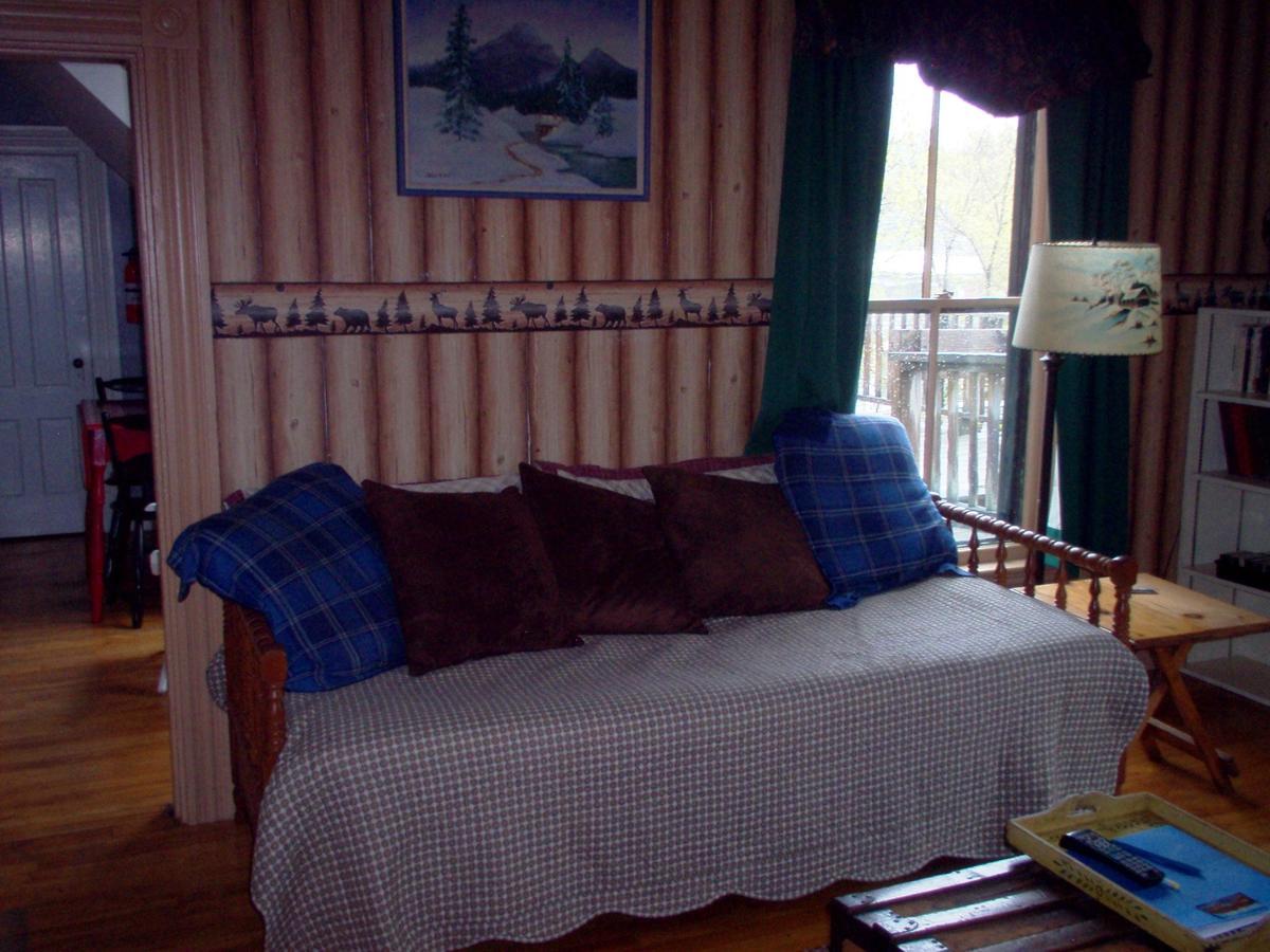 Parks Edge Inn Millinocket Exteriör bild