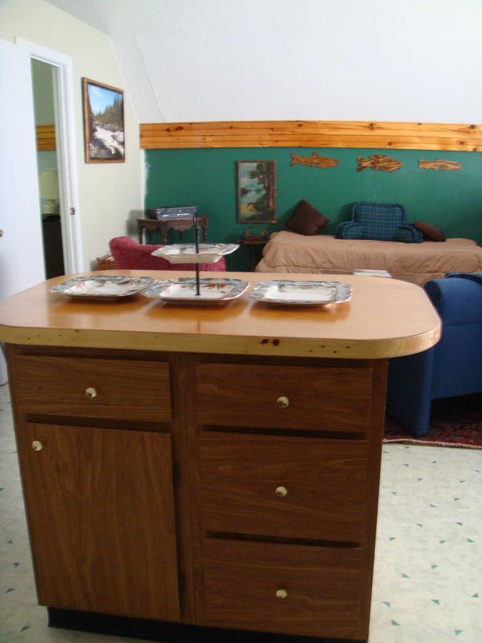 Parks Edge Inn Millinocket Exteriör bild